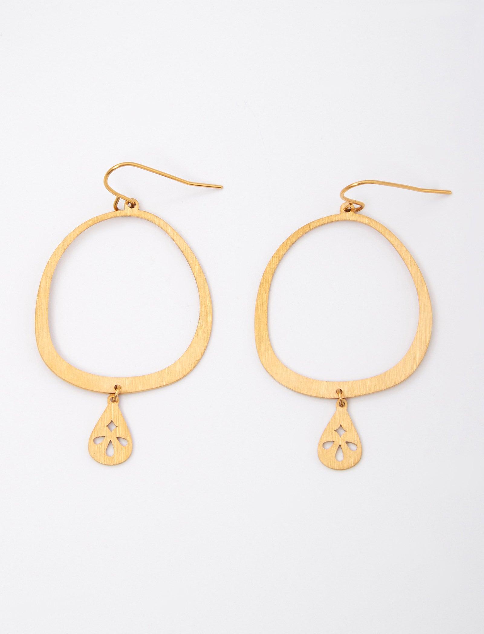 Pastiche  Clover Earrings - E1849YG