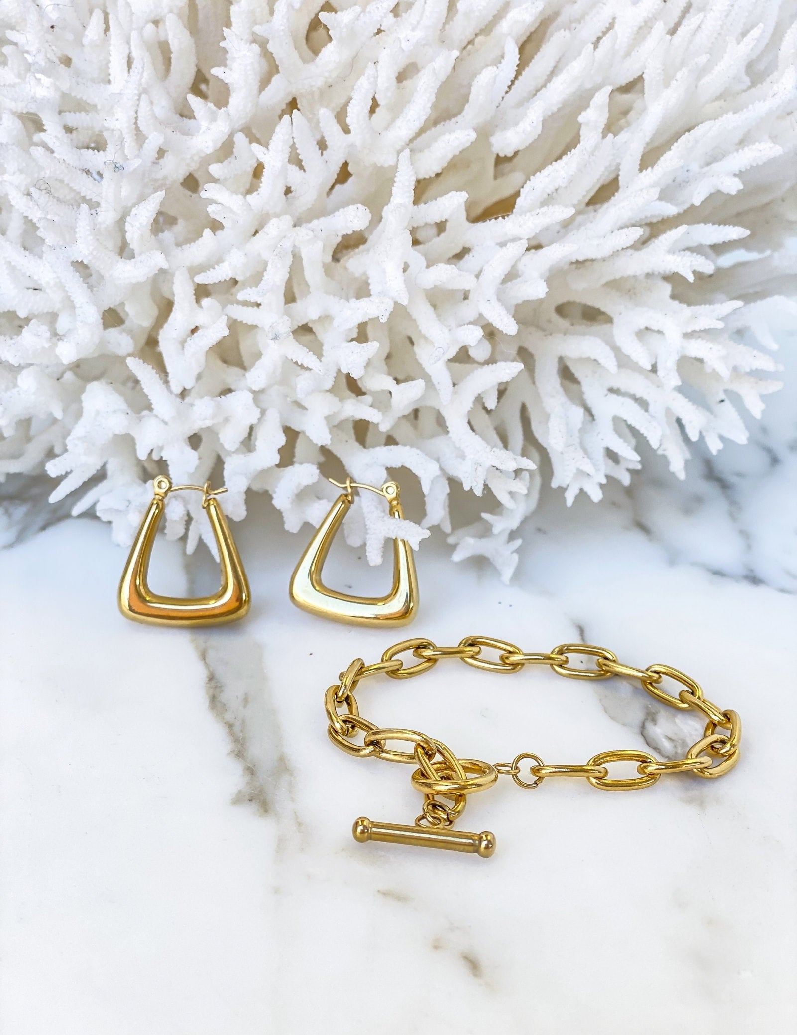 Pastiche  Kara Hoops - E1956YG