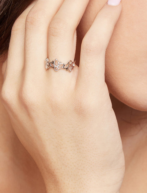 Pastiche  Posy Ring -