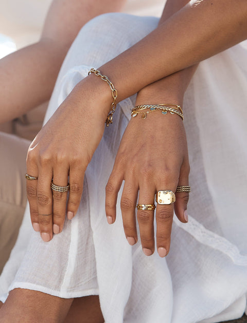 Pastiche  Muse Ring -