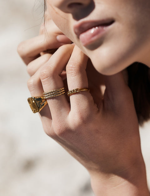 Pastiche  Ithaca Ring -
