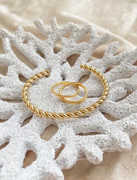 Pastiche  Reena Ring -